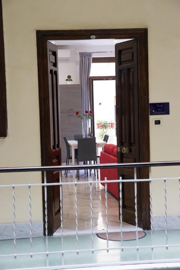Suite Dei Principati ซาแลร์โน ภายนอก รูปภาพ